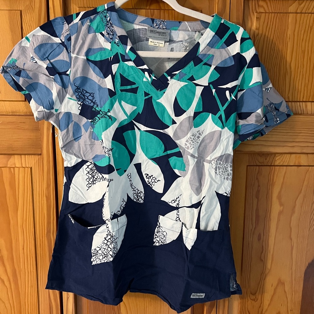 Greys Anatomy S Scrub Top